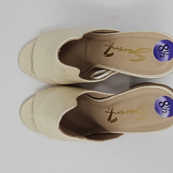 Seven7 Isabella Alligator Embossed Mule Size 8.5 - Picture 6 of 10